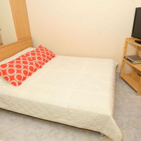 Apartments Mladen Vrsi Zewnętrze zdjęcie
