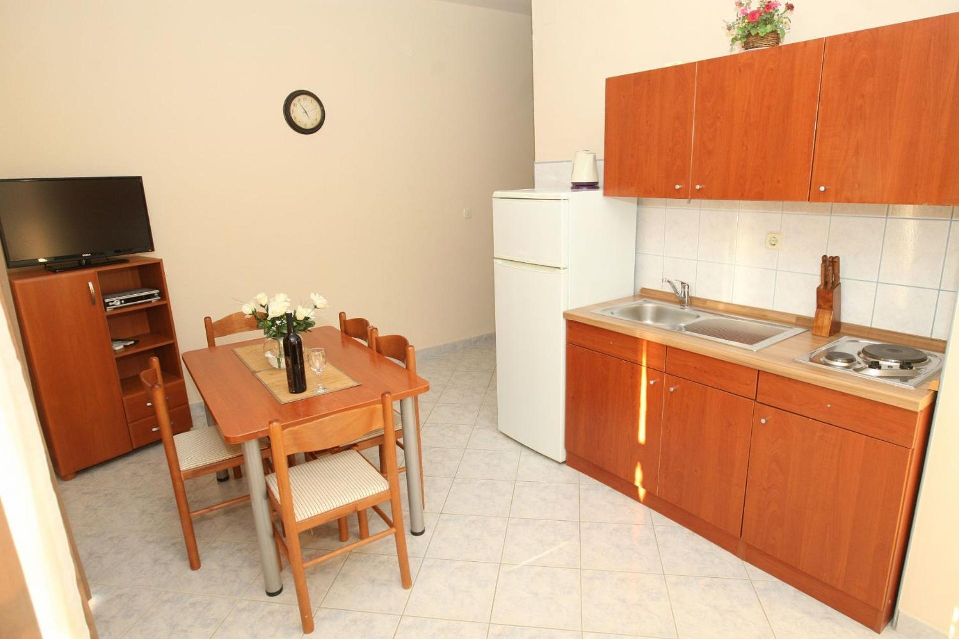 Apartments Mladen Vrsi Zewnętrze zdjęcie